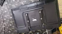 A picture of Tv inch 32