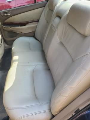 A picture of Acura 2002
