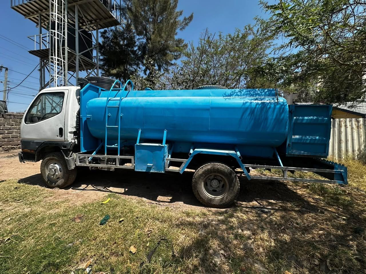 mitsubishi canter