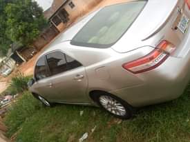 A picture of Sweet and soft Toyota Camry 2010 on belt up for
