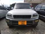 A picture of TOYOTA RAV4 FOR SALE nzuri sana iwahi mapema usilembe