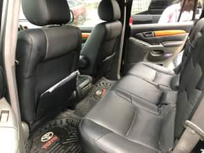 A picture of This car is Lexus 470 2008model upgraded to lexus GX