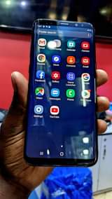 A picture of Samsung galaxy S8