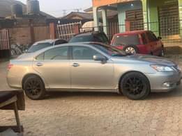 A picture of Available as seen nothing to fix double panoramic roof location