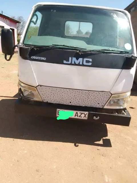 isuzu kb280