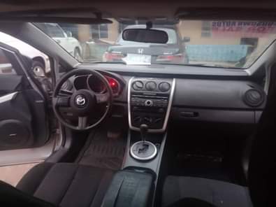A picture of Mazda CX 7 2008 First body Sound engine and gear