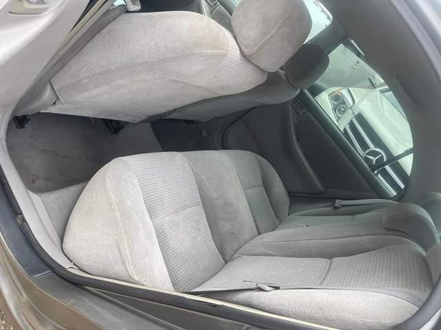 A picture of Toyota Corolla 2005