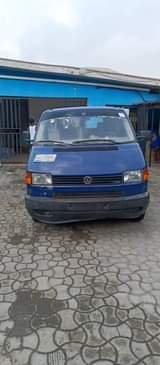 A picture of Bus