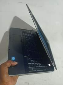 A picture of Dell latitude e6430 core i3