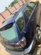 A picture of 2002 lexus first body Everything working Dealer market this morning