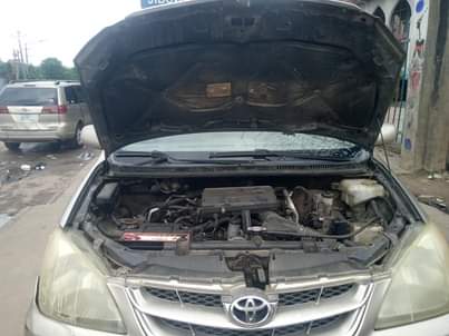 A picture of Toyota Avanza 07