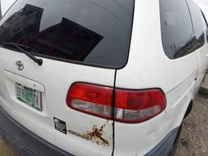 A picture of Direct Belgium Standard Barely Driven 2002 Sienna Pure First Body