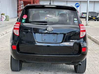 A picture of TOYOTA RAV 4 2009
