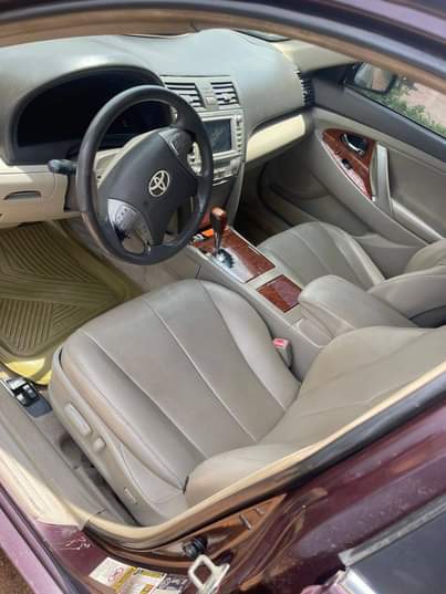 A picture of 2010 Camry muscle keyless