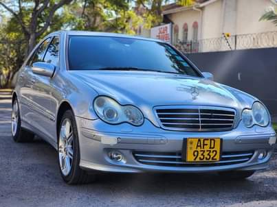 classifieds/cars mercedes