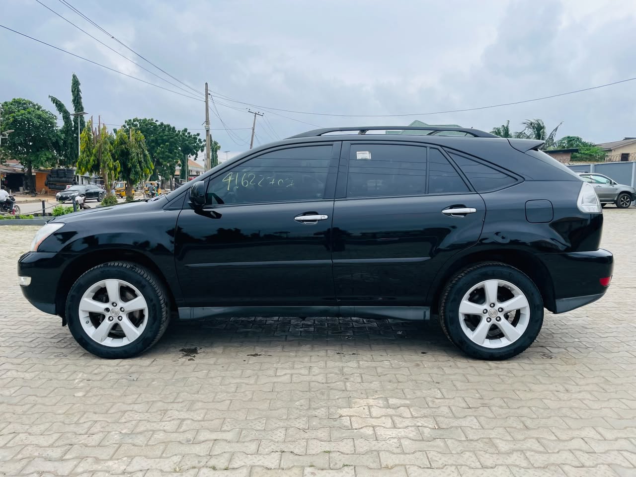 A picture of 2008 Lexus rx 350