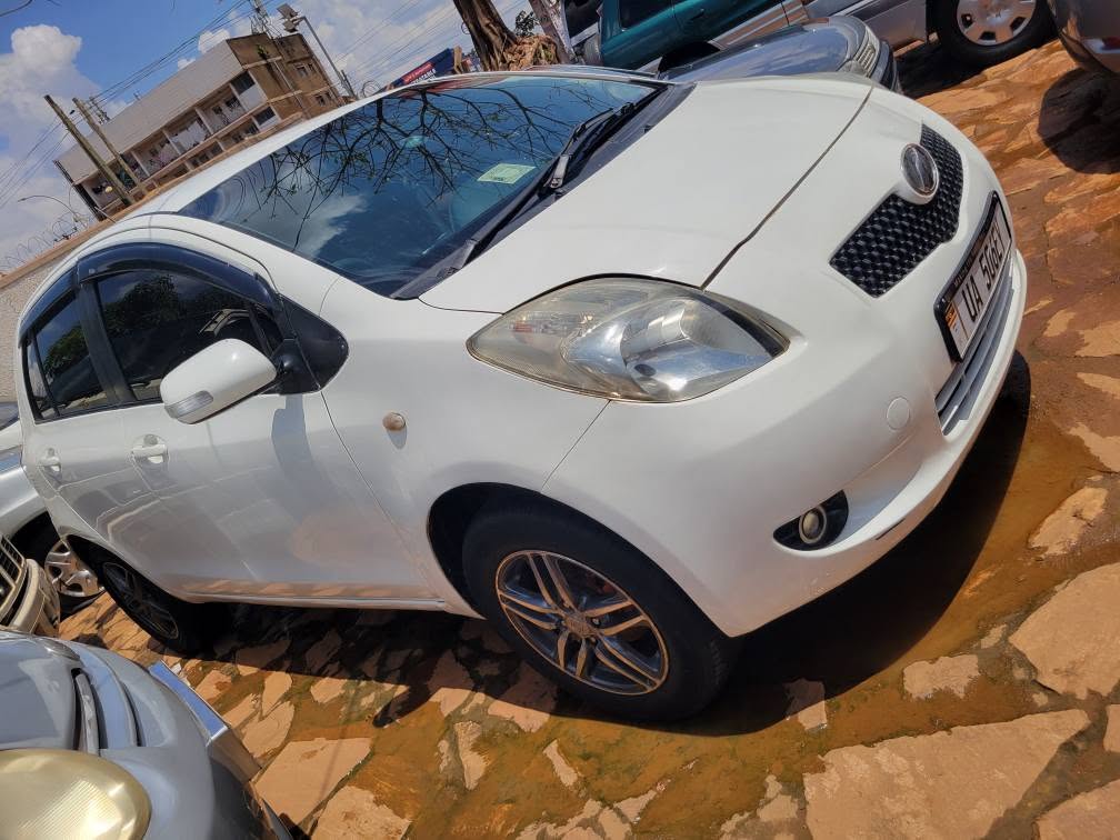 A picture of Toyota vitz