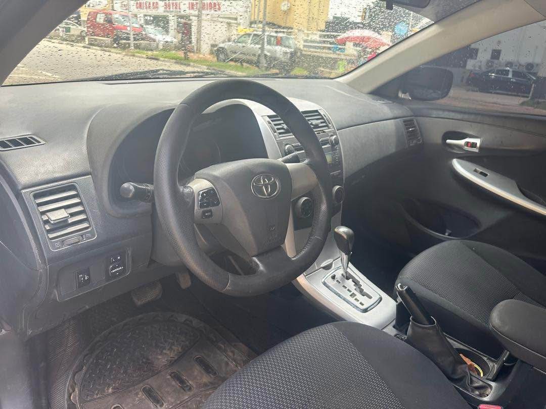 A picture of Toyota Corolla 2011 2012