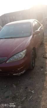 A picture of 2004 Toyota Camry Le