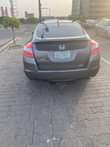 A picture of Clean Honda Crosstour 2010 model 3 5m net price Neatly