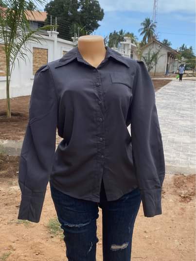 A picture of Shirt