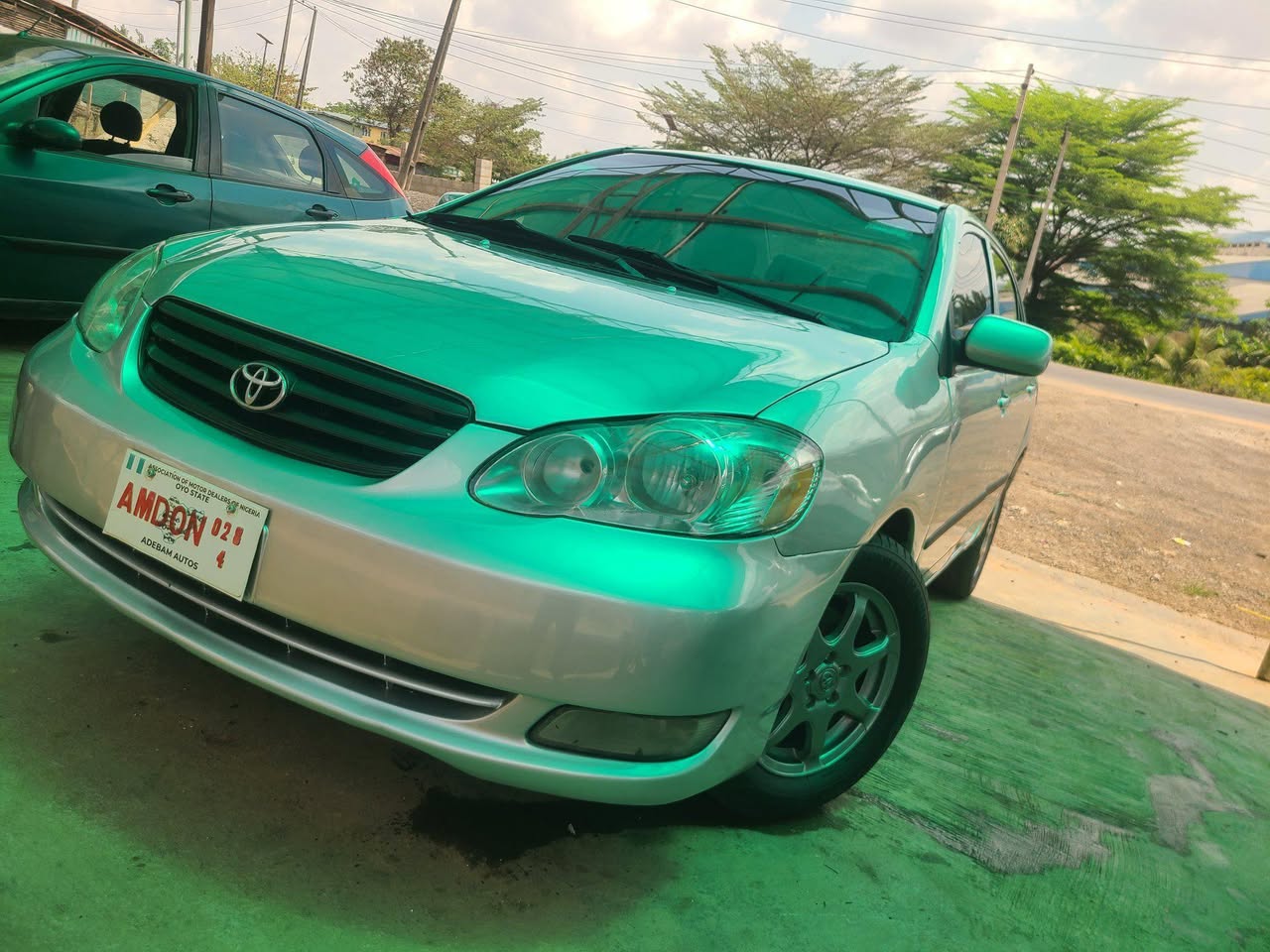 A picture of Toyota corolla aka okerejuwelo 07