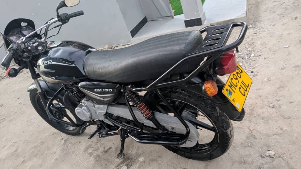 A picture of BOXER BM150 GIA TANO