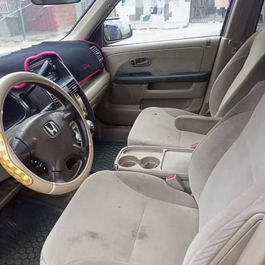 A picture of 2006 HONDA CR V