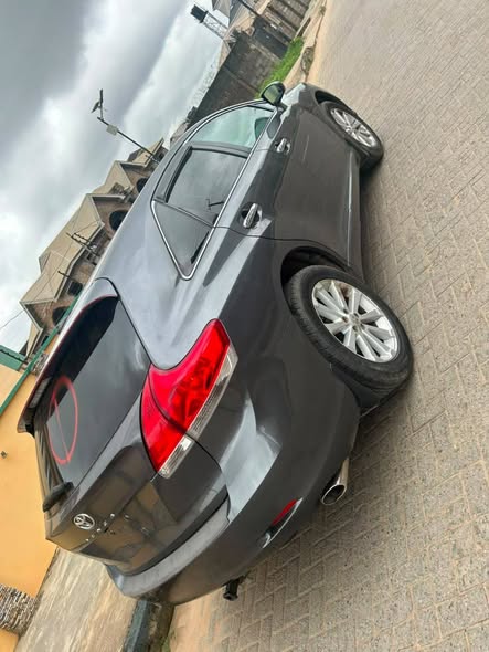 A picture of Toyota venza 2011 foreign used