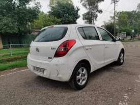 A picture of HYUNDAI I20 SPORTZ 2011 MARCH PURE PETROL 68000KM 3st owner