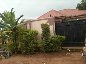 A picture of House for sale 2 Bedrooms Bathroom Sitting Dining 2 Boys