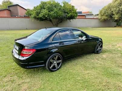 bakkies A.