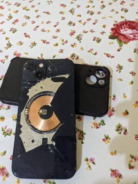 A picture of IPHONE 13 ICLOUD LOCKED