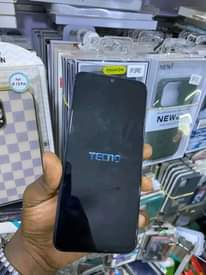 A picture of Tecno spark 8c