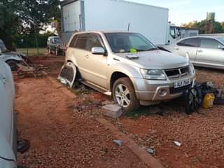suzuki escudo