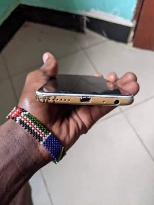 A picture of Infinix hot 6 Pro