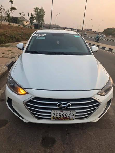 A picture of Hyundai Elantra direct Belgium 2017 model 2026 duty