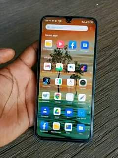 A picture of INFINIX hot 11