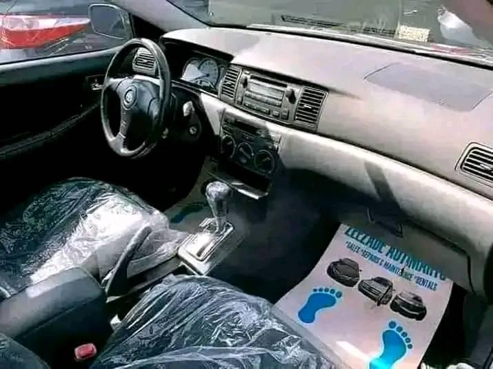 A picture of Toyota Corolla LE