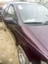 A picture of 2000 Toyota Sienna Toyota Sienna Absolute Nothing To Fix