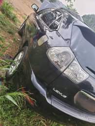A picture of Lexus rx330 black with black interior Pure first body pan