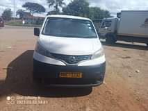 nissan nv200