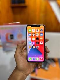 A picture of IPHONE X 0762118888