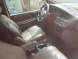 A picture of Toyota Sienna 02