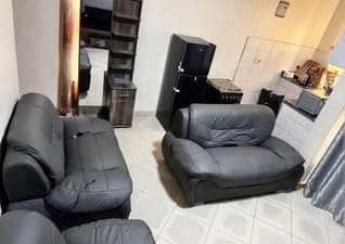 A picture of Sofa set