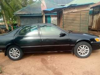 A picture of Toyota Camry Drop light