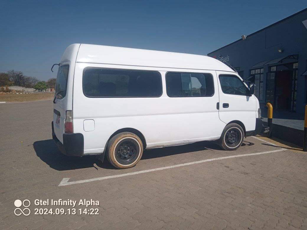 used nissan caravan