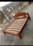 A picture of Nauza kitanda 5 6 nauza 90 mbao ngum Bei 90