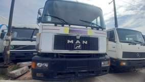 A picture of Foreign used man diesel truck 10 tyres with tunnel axel