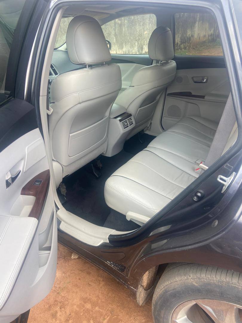 A picture of Distress sales Belgium 2010 venza Buy and drive Engine and